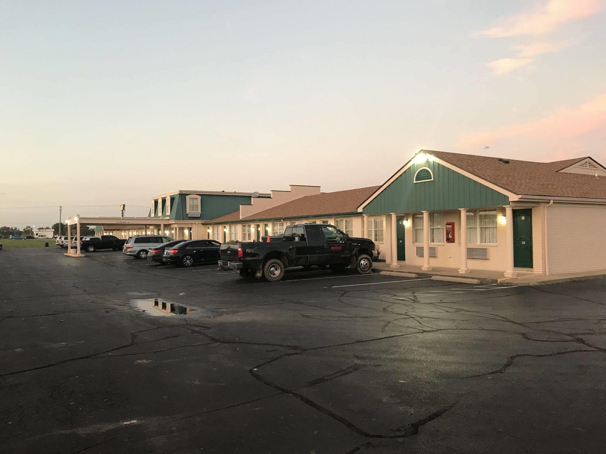 Budget Inn Daleville Extérieur photo