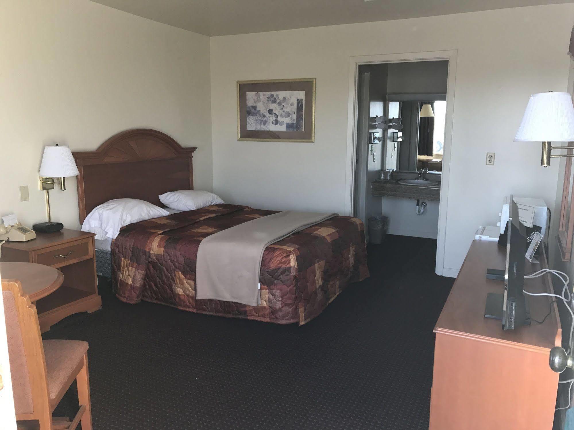 Budget Inn Daleville Extérieur photo