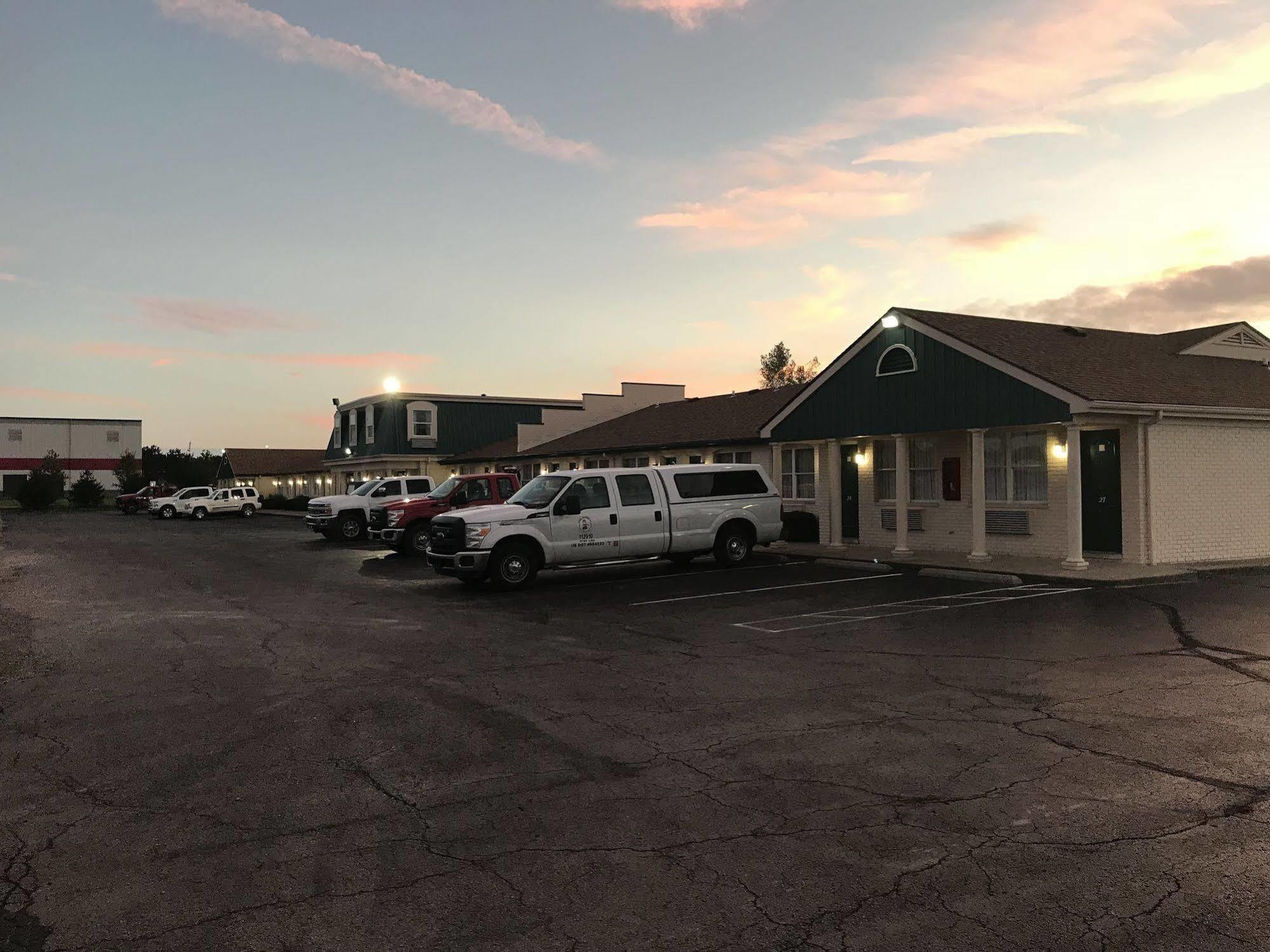 Budget Inn Daleville Extérieur photo
